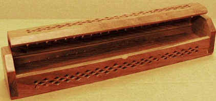 Scatola portaincensi in legno